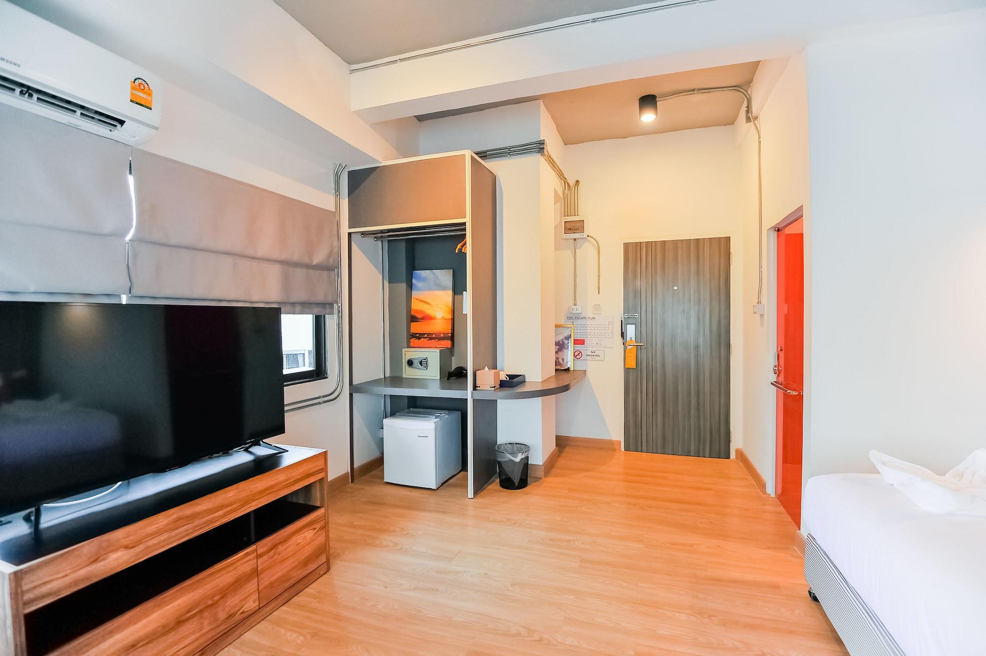 7 Days Premium Hotel Pattaya Exteriör bild