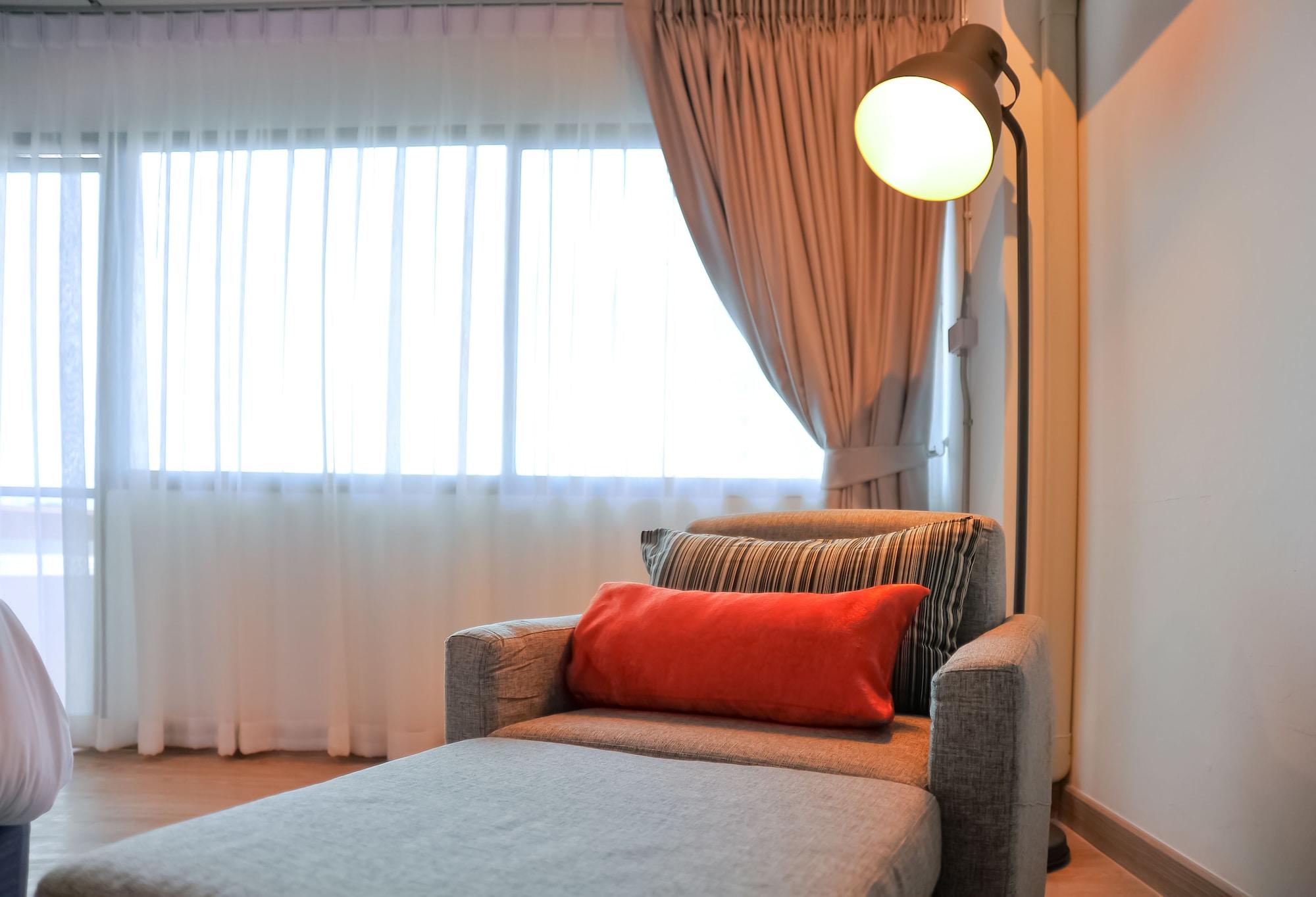 7 Days Premium Hotel Pattaya Exteriör bild
