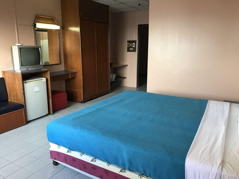 7 Days Premium Hotel Pattaya Exteriör bild
